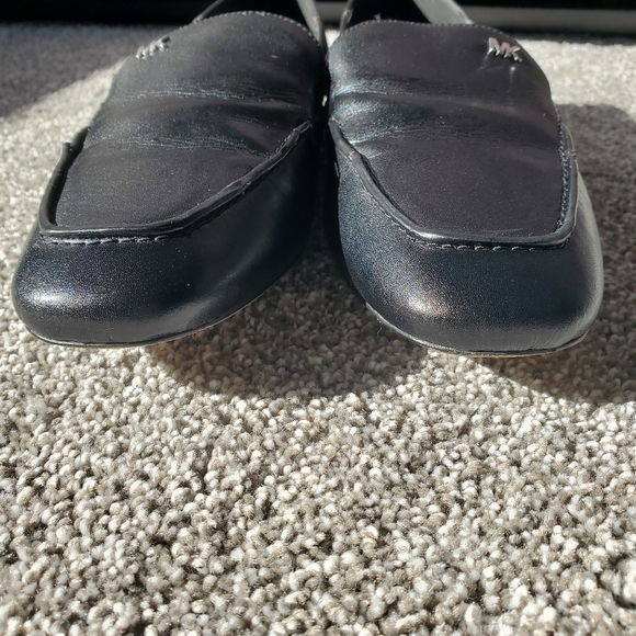 Euc Black Flats - Picture 6 of 7